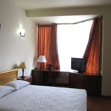 Moonlight Serviced Apartment District 1